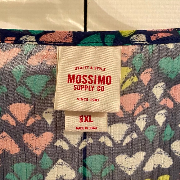 Colorful Pattern Blouse - Picture 3 of 4